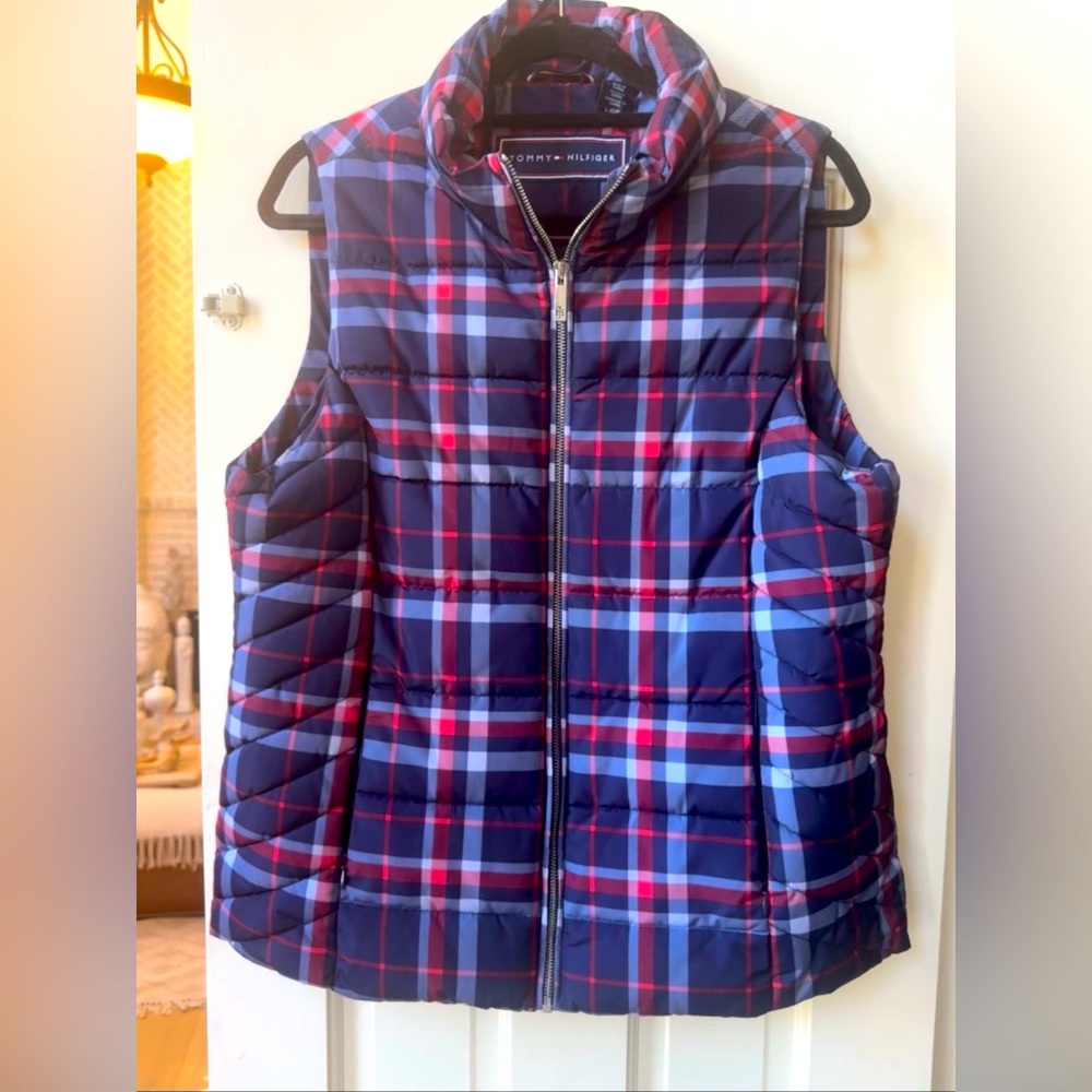 TOMMY HILFIGER Plaid Puffer Vest SIZE LARGE